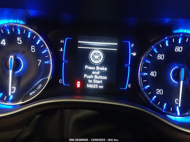 Chrysler Voyager L 2020 2C4RC1AG1LR225019 Image 7