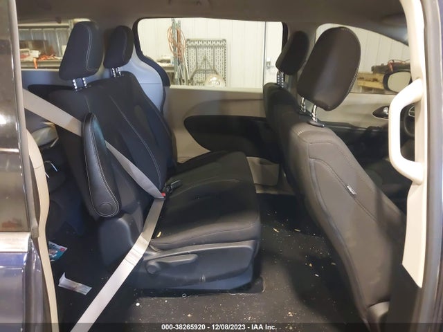 Chrysler Voyager L 2020 2C4RC1AG1LR225019 Image 8