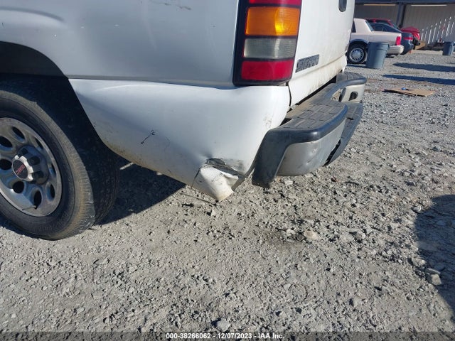 2005 GMC SIERRA 1500 WORK TRUCK VIN: 1GTEC14X25Z358326
