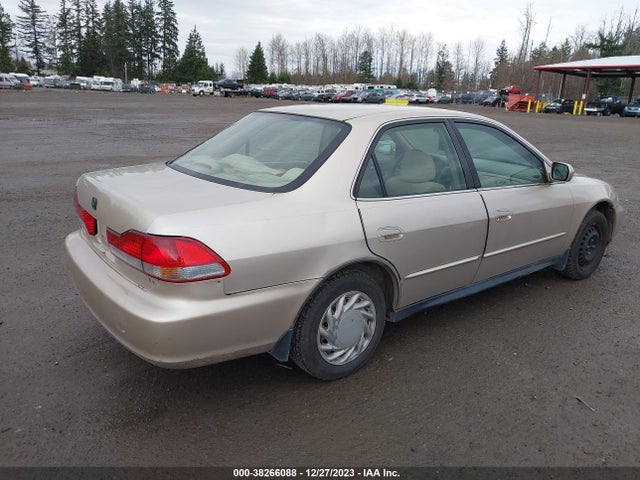2002 HONDA ACCORD SDN LX VIN: JHMCG564X2C003939