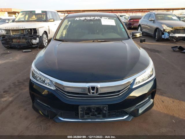 1HGCR3F97HA038830 Honda Accord Touring V6