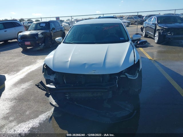 1VWAS7A34GC057758 Volkswagen Passat 1.8t R-line