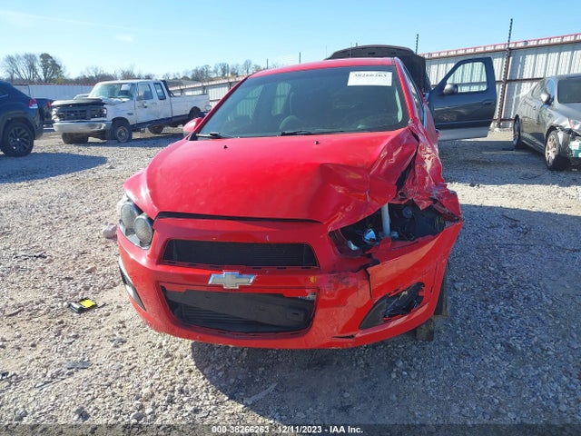 Chevrolet Sonic Lt Auto 2014 1G1JC6SB2E4241015 Image 13