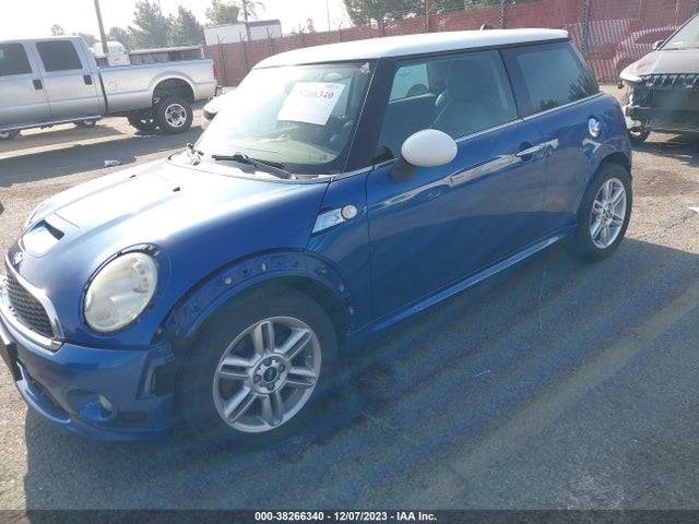 2009 MINI COOPER S WMWMF73579TW80181 Photo 5
