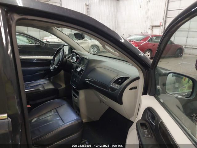 2C4RC1BG7ER436873 Chrysler Town  Country Touring
