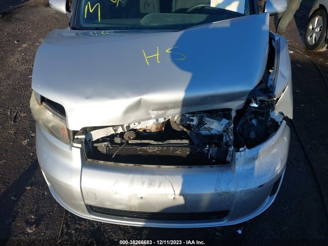 2009 SCION XB VIN: JTLKE50EX91081202