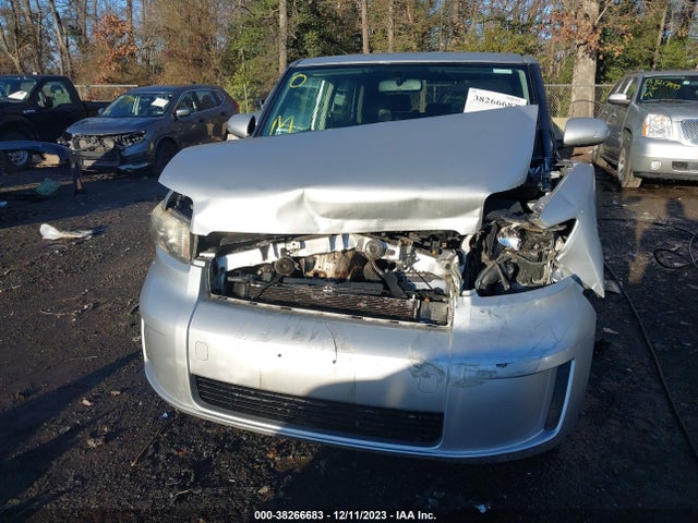 2009 SCION XB VIN: JTLKE50EX91081202