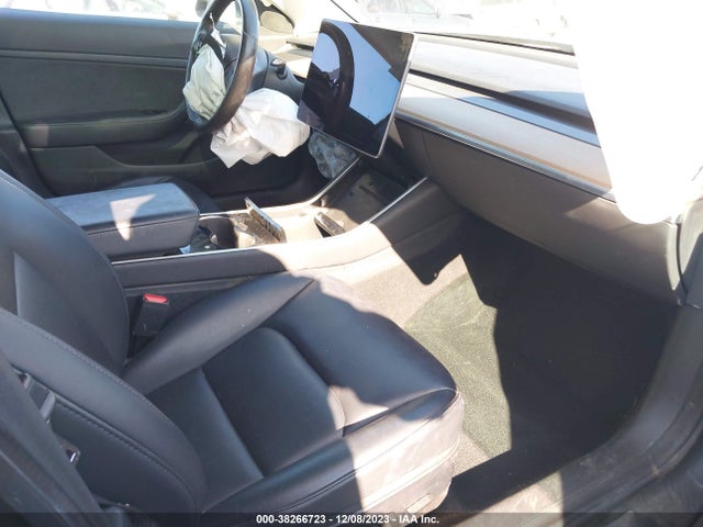 2020 TESLA MODEL 3 5YJ3E1EA1LF644294 Photo 4