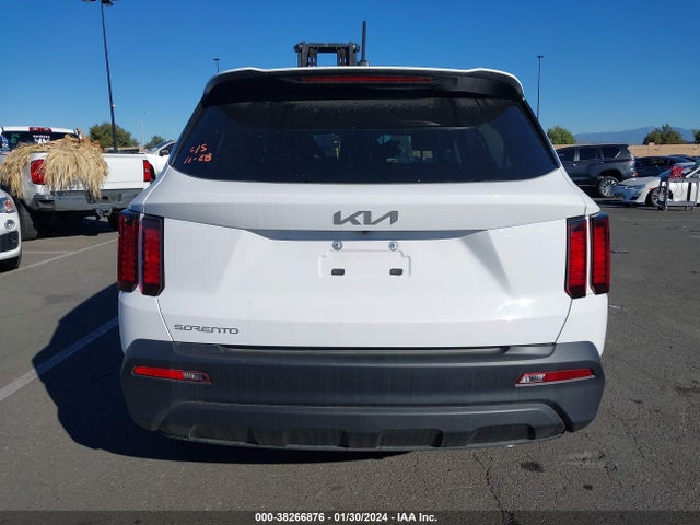 2023 KIA SORENTO LX VIN: 5XYRG4LC4PG209987