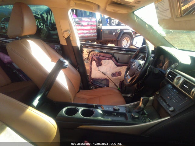 JTHBA1D28G5013095 Lexus IS 200T