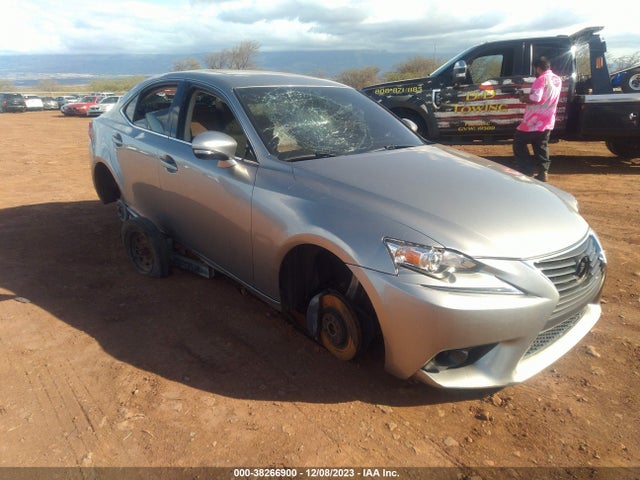 JTHBA1D28G5013095 Lexus IS 200T