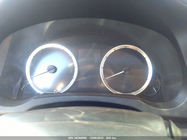 JTHBA1D28G5013095 Lexus IS 200T