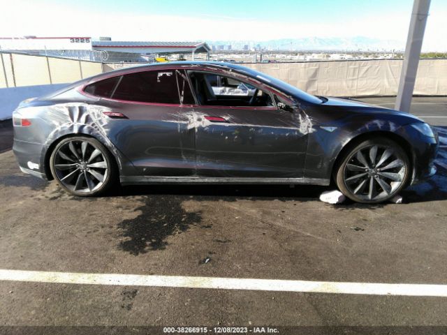 5YJSA1H24FF090068 Tesla Model S 70d/85d/p85d