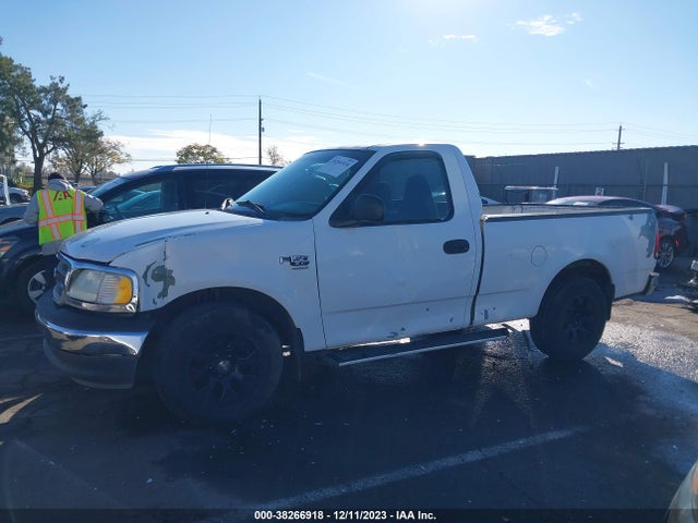 2003 FORD F-150 XL/XLT VIN: 1FTRF17W13KA84585