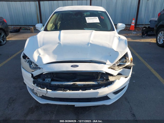 2017 FORD FUSION SE VIN: 3FA6P0H74HR370487