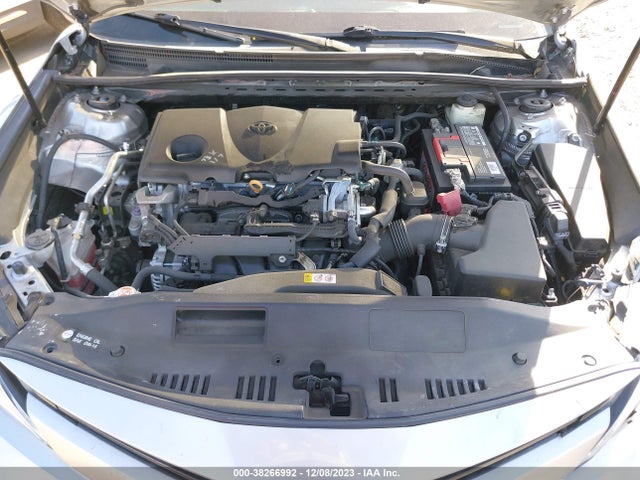4T1B11HK5JU079561 Toyota CAMRY LE