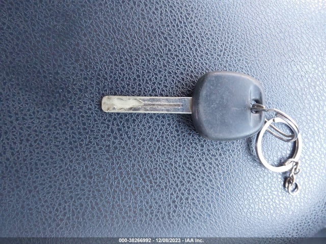 4T1B11HK5JU079561 Toyota CAMRY LE