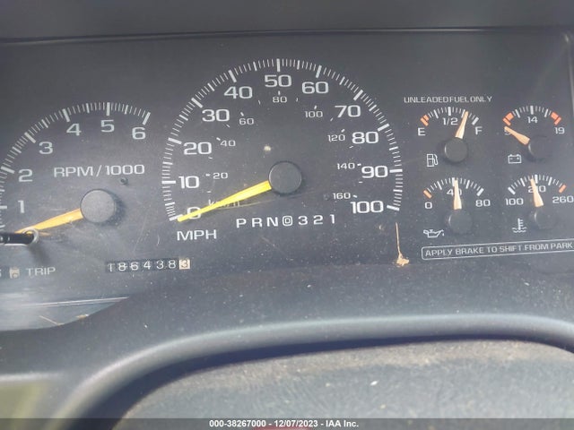 1997 CHEVROLET C/K 2500 HD SILVERADO FLEETSIDE VIN: 1GCGC29R8VE198677