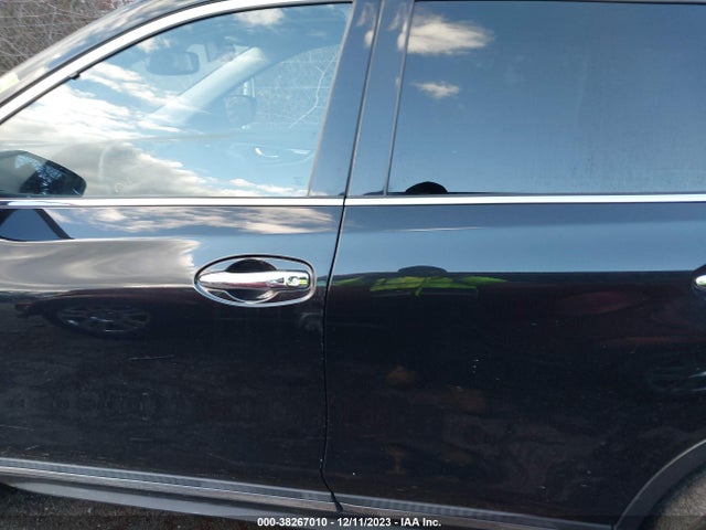 2019 NISSAN ROGUE SL VIN: 5N1AT2MV3KC780683