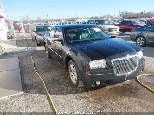 2010 CHRYSLER 300 TOURING/SIGNATURE SERIES/EXECUTIVE SERIES VIN: 2C3CA5CV6AH161680