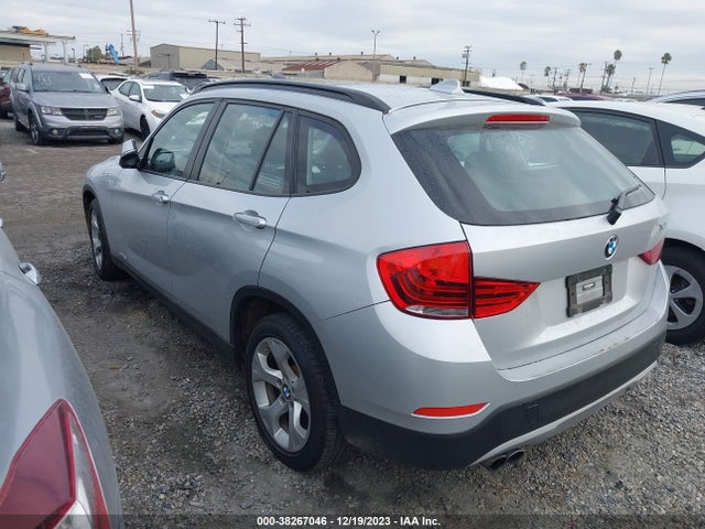 BMW X1 Sdrive28i 2015 WBAVM1C59FV316576 Image 3