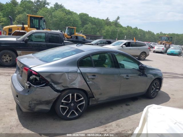 YV140MTL8J2459601 Volvo S60 T5 Dynamic