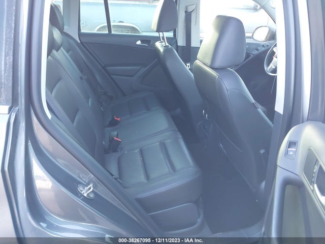 WVGBV7AX9FW552659 Volkswagen 2015