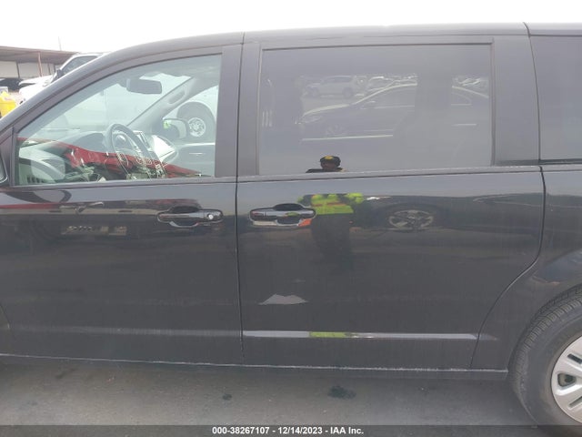 Dodge Grand Caravan Se 2018 2C4RDGBG2JR302993 Image 15