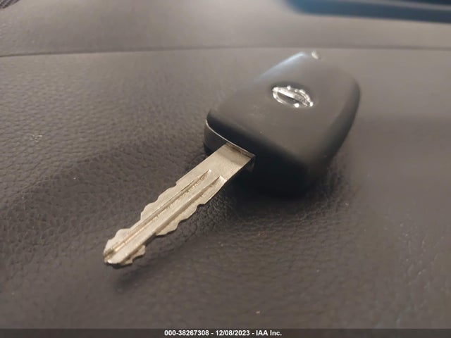 Nissan ROGUE S 2016 KNMAT2MV3GP631047 Image 11