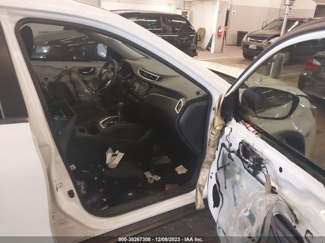 Nissan ROGUE S 2016 KNMAT2MV3GP631047 Image 5