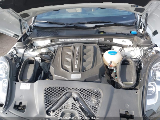 2018 PORSCHE MACAN WP1AB2A55JLB35218 Photo 9
