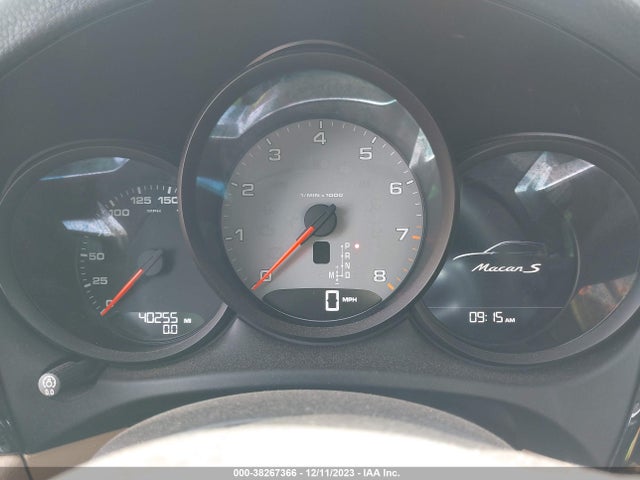 2018 PORSCHE MACAN WP1AB2A55JLB35218 Photo 6