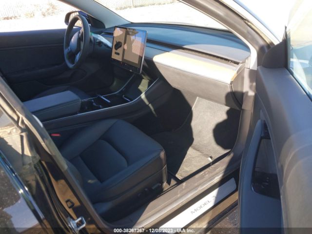 5YJ3E1EBXKF451312 Tesla Model 3 Long Range/performance