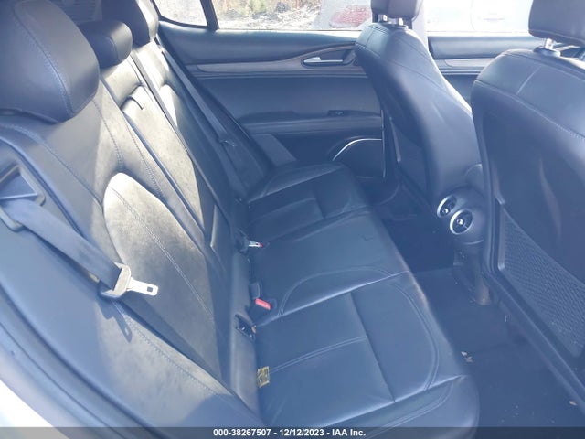 ZASFAKBN8J7B70554 Alfa Romeo Stelvio Ti Awd