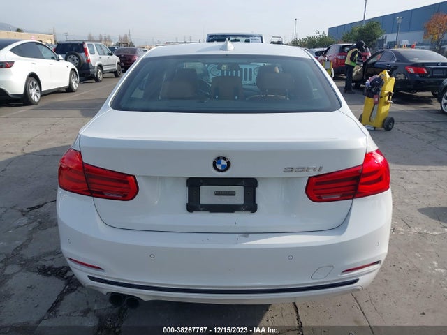 BMW 330I 2017 WBA8B9G54HNU50913 Image 17