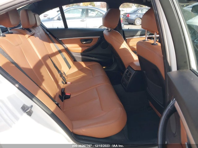 BMW 330I 2017 WBA8B9G54HNU50913 Image 8