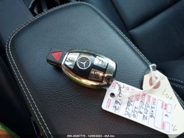 WDCTG4GB0GJ214167 Mercedes-Benz Gla 250 4matic