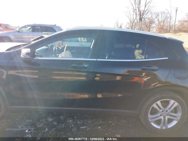 WDCTG4GB0GJ214167 Mercedes-Benz Gla 250 4matic