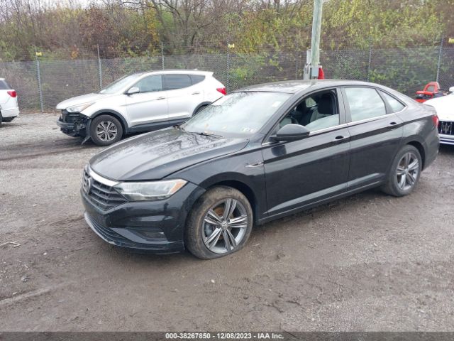 3VWC57BU6KM250900 Volkswagen Jetta R-line/s/se