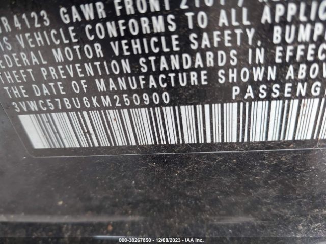 3VWC57BU6KM250900 Volkswagen Jetta R-line/s/se