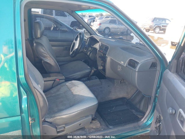 1995 NISSAN TRUCK KING CAB XE VIN: 1N6SD16S2SC373888