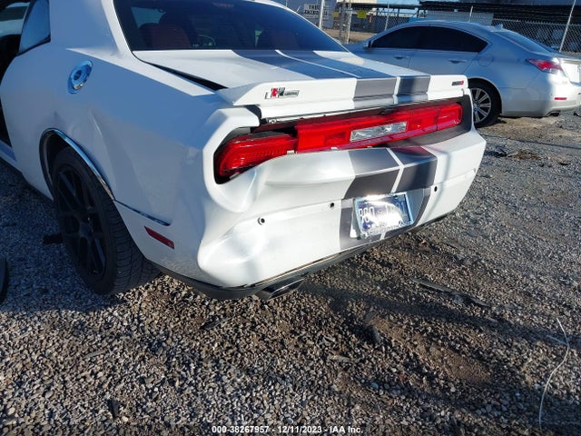 2014 DODGE CHALLENGER SRT8 VIN: 2C3CDYCJ1EH196994