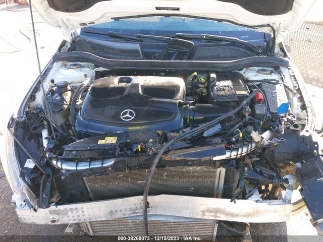 2016 MERCEDES-BENZ CLA 250 VIN: WDDSJ4EB6GN330798