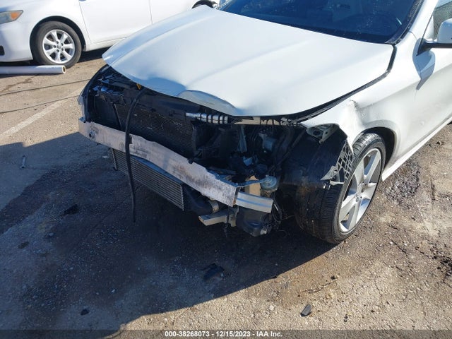 2016 MERCEDES-BENZ CLA 250 VIN: WDDSJ4EB6GN330798