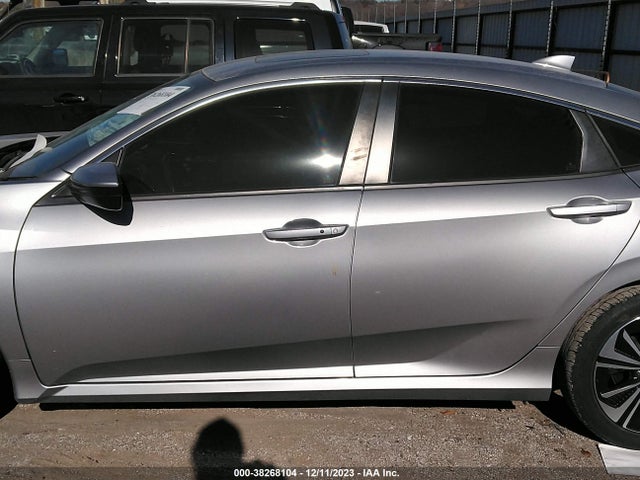 Honda Civic Ex-t 2018 JHMFC1F37JX041614 Image 13
