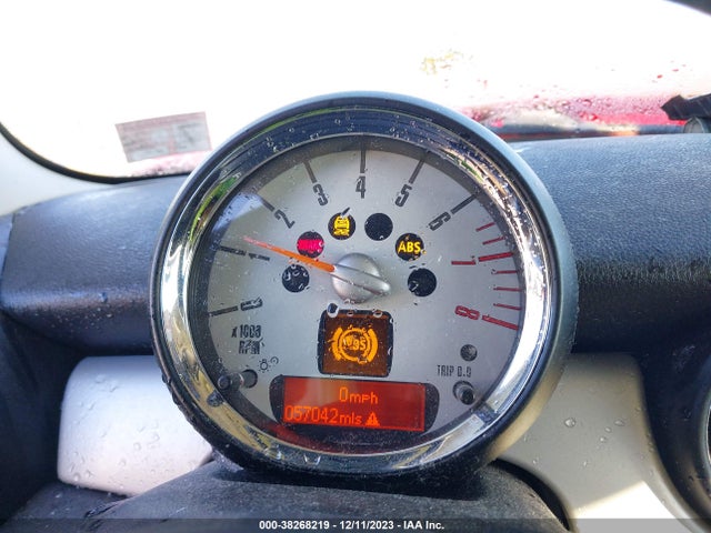 2012 MINI COOPER WMWSU3C51CT184578 Photo 6