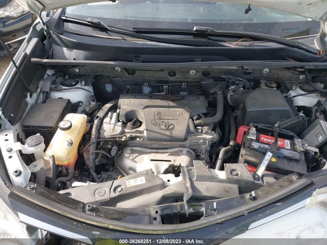 2018 TOYOTA RAV4 LE VIN: JTMZFREV7JJ745354