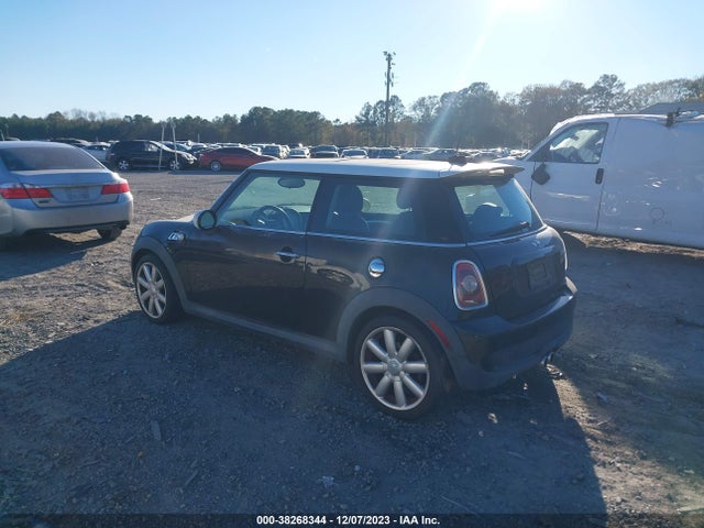 2009 MINI COOPER S WMWMF73569TT97254 Photo 2
