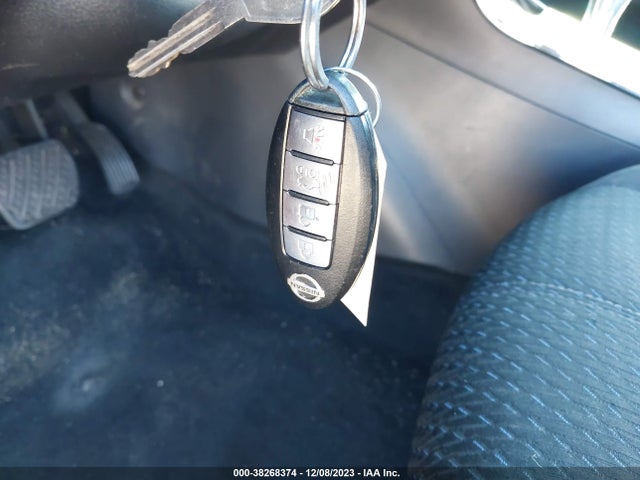 2013 NISSAN SENTRA SR VIN: 3N1AB7APXDL773914