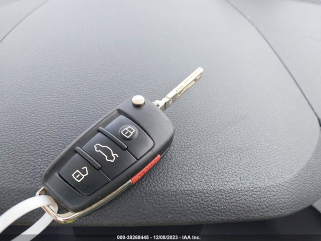 WA1AECF34K1080953 Audi Q3 2.0t Premium